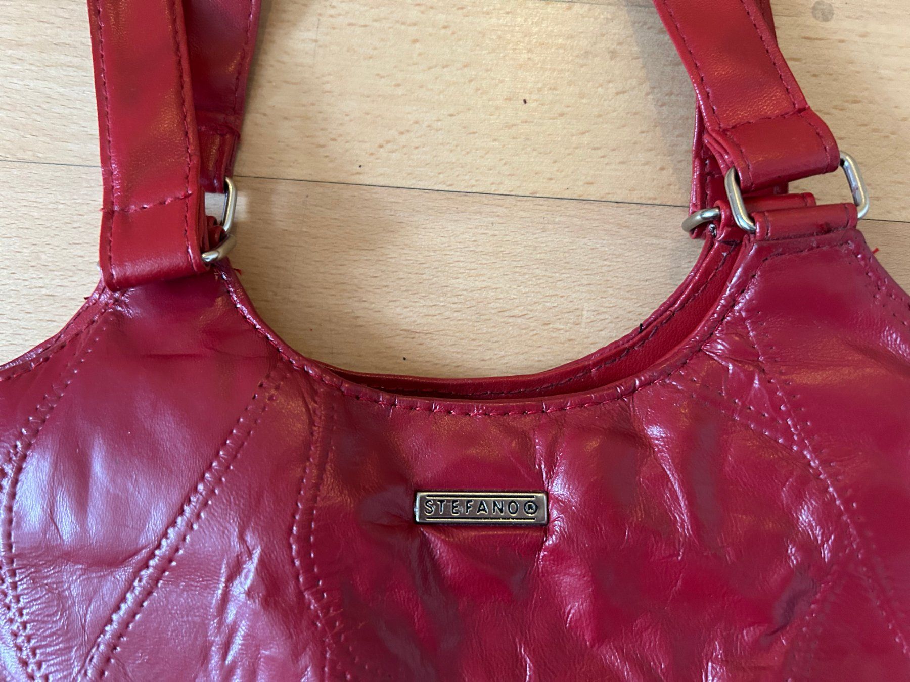 Taschen für Damen: Rote Handtasche Damen  STEFFANO – Gebraucht aus Zürich von kiwi1994