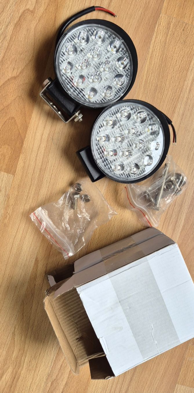 Lampade: LED-Leuchten für Camper, Boot oder Auto.12V – Nuovo (secondo la descrizione) da Moutier venduto da Maria1704