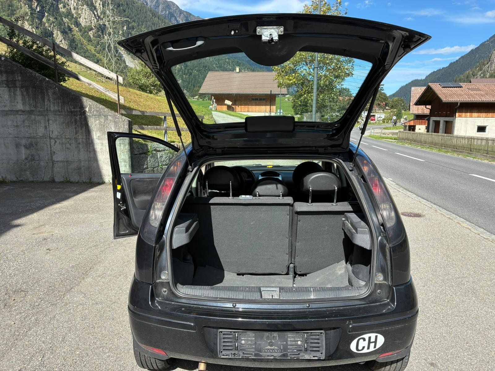 Opel Automobili: Opel Corsa C12 – Usato da Guttannen venduto da Lumi77. 8
