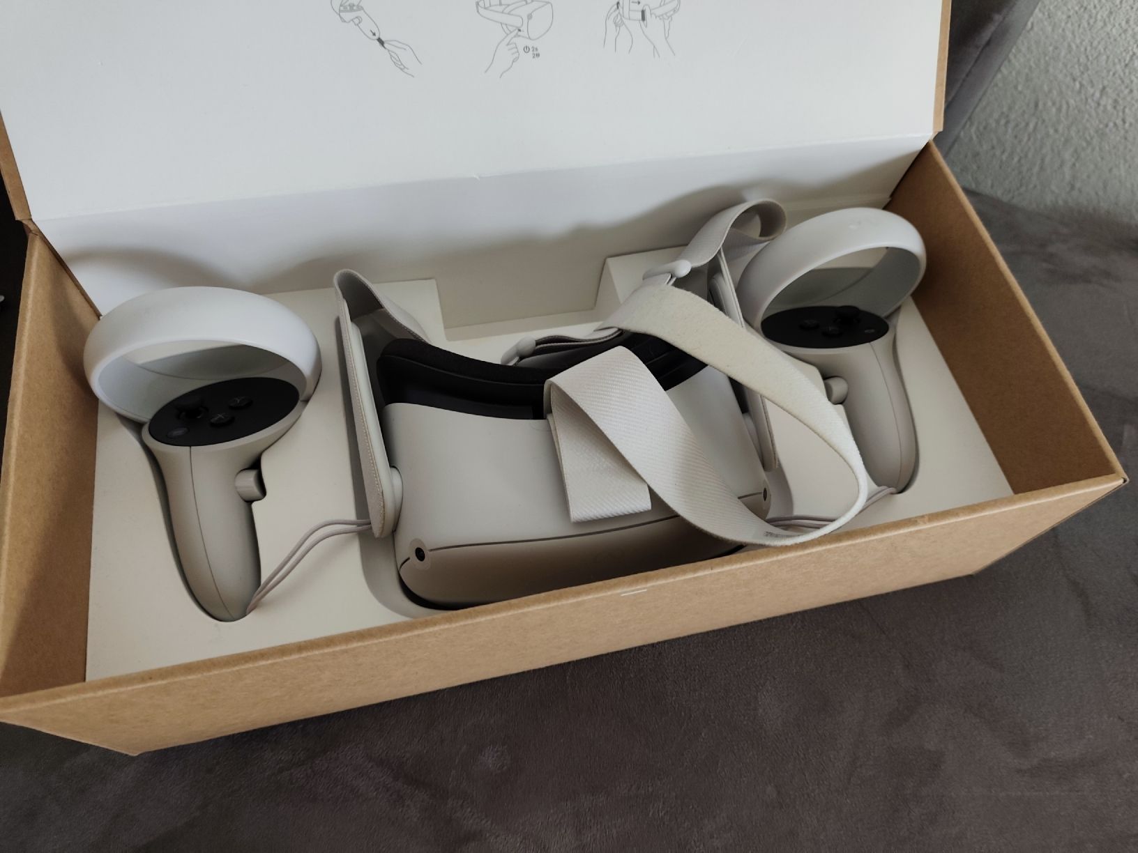Meta Casco VR: Meta Quest 2 - Casque de réalité virtuelle - Comme neuf! – Usato da Delémont venduto da Jjuracorsica 1