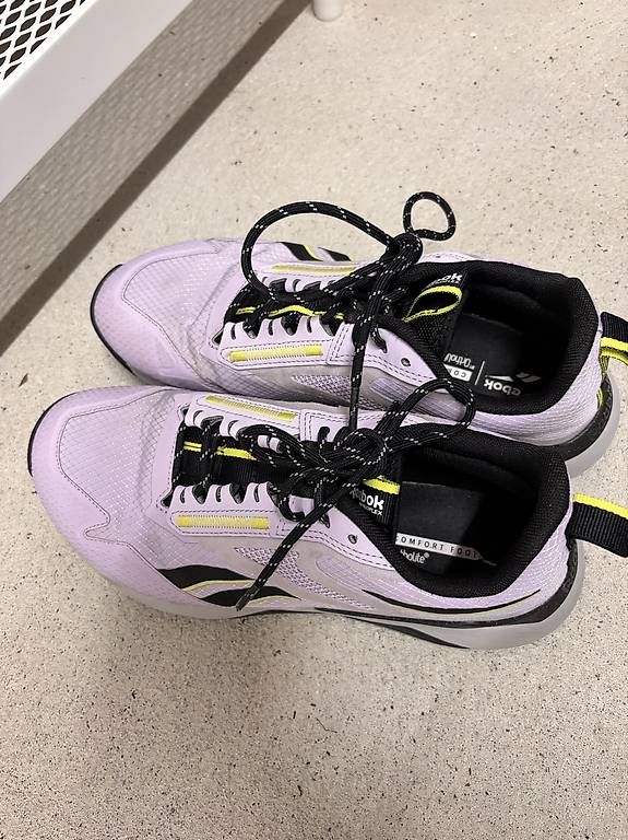 Chaussures hommes: Reebok  – D'occasion à Dübendorf par sop_yl9x 3