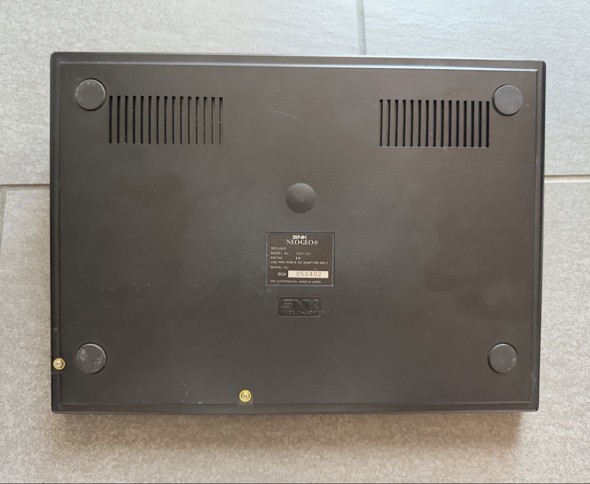 Console: SNK Neo Geo AES Konsole & Controller – Usato da Zürich venduto da cENS0R 2