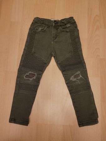 Hose Zara gr. 110