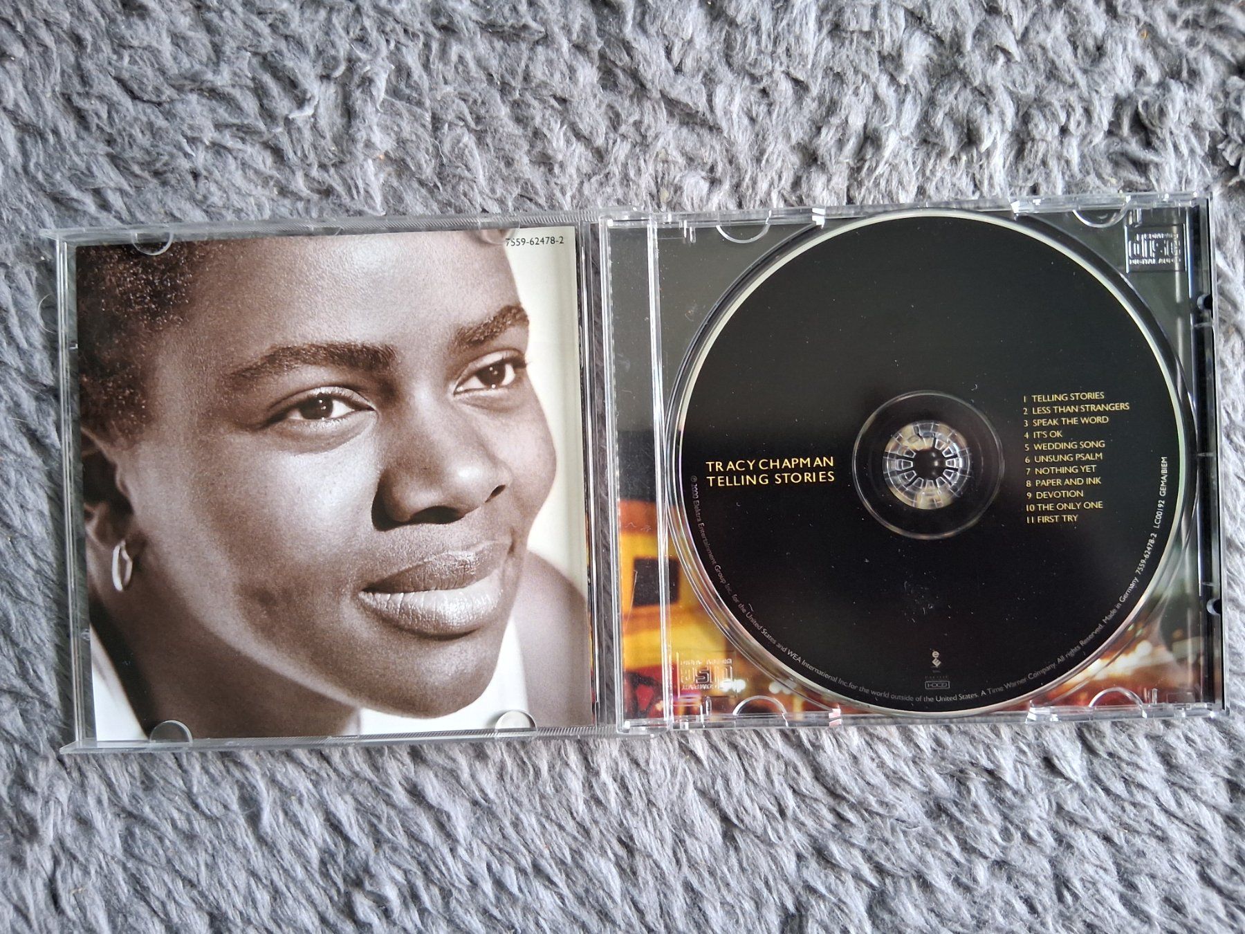 CD: TRACY CHAPMAN      TRUE STORIES     CD – Usato da Wetzikon ZH venduto da Ramones01 2