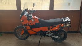KTM 950 Adventure