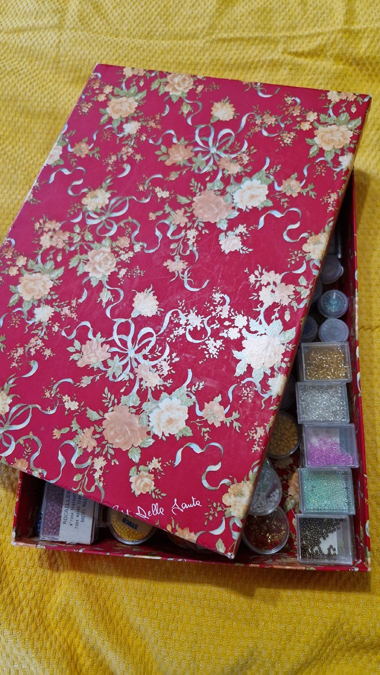 Kit bricolage: Riesiges Konvolut Glasperlen – Nuovo (secondo la descrizione) da Oberengstringen venduto da Sheera7 5