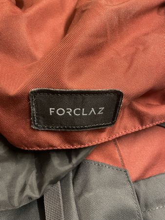 Sac à dos de trekking Forclaz Trek 100 – 70L | Easy-Fit 