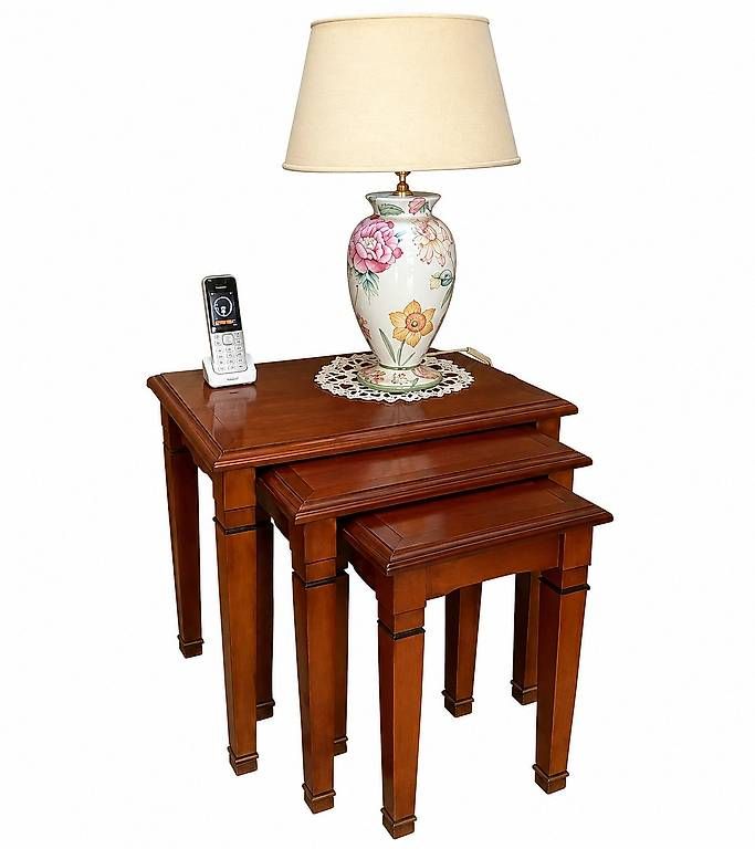 Tavoli: 1 Tables gigognes GRANGE "Directoire"  – Usato da Confignon venduto da BTS