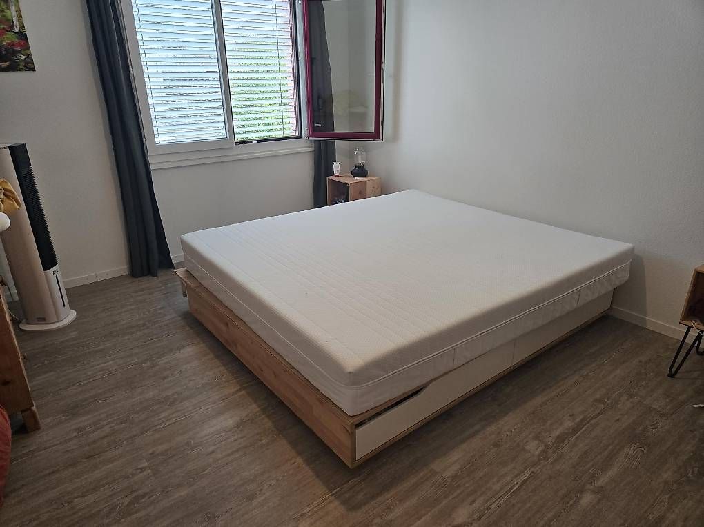 Ikea Letti: Bett Ikea Mandal, 160-180cm – Usato da Thalwil venduto da mon_rx28 2