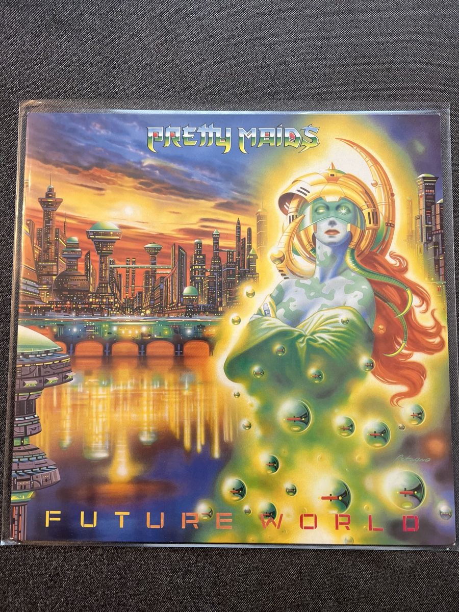 Dischi in vinile: Pretty Maids - Future World – Usato da Mont sur Rolle venduto da nicola1075