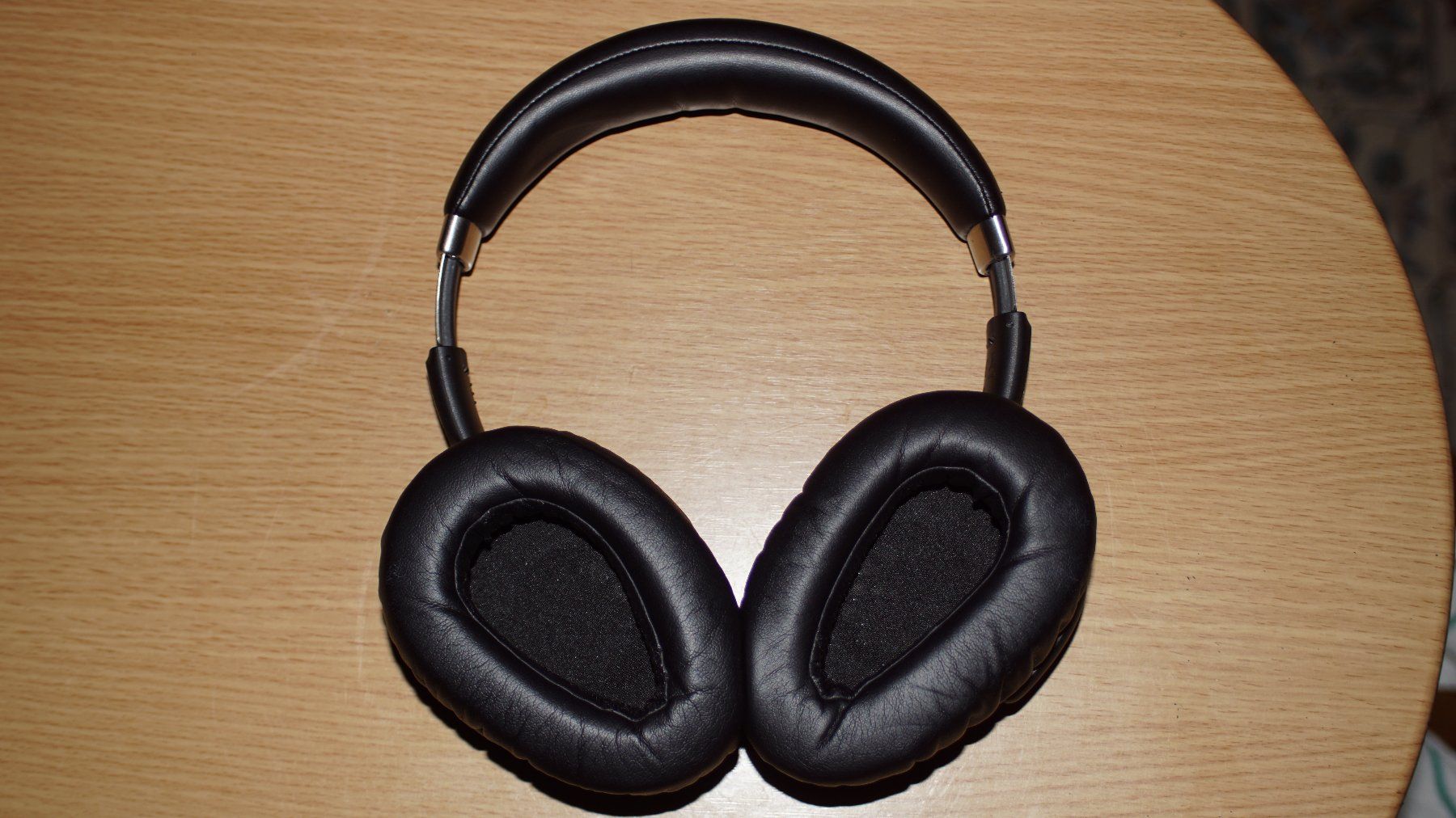 Sennheiser Kopfhörer: Ecouteurs Sennheiser PXC 550 – Gebraucht aus La Chaux-de-Fonds von dedelevert 2