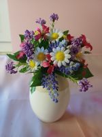 neu: Vase mit Blumensträusschen, Deko