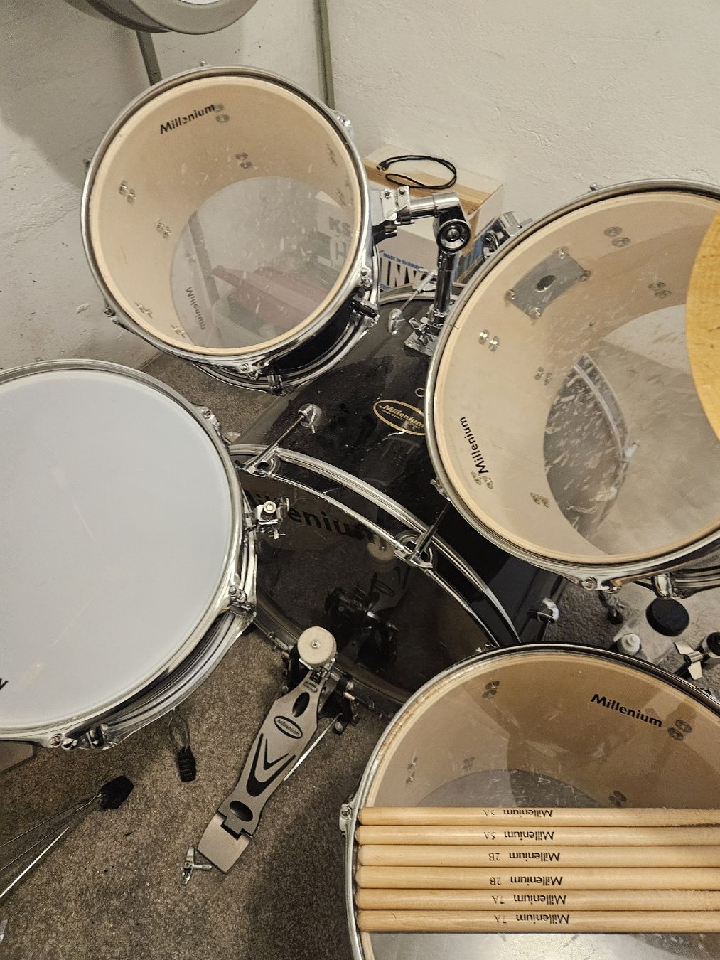 Thomann Strumenti musicali: Schlagzeug set Millenium gebraucht – Usato da Unterkulm venduto da paddyK 2