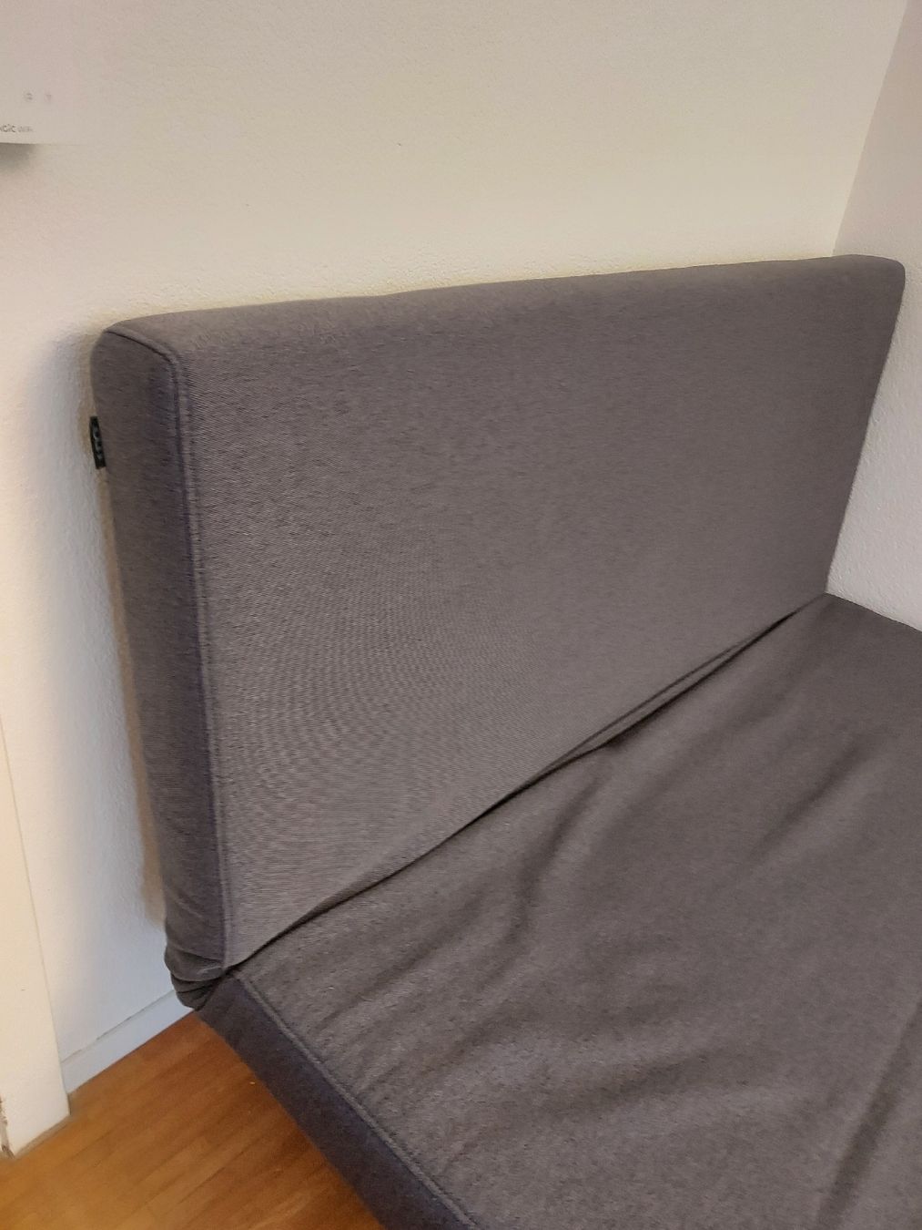 Divani: Graues Schlafsofa – Usato da Meisterschwanden venduto da phaus38 5