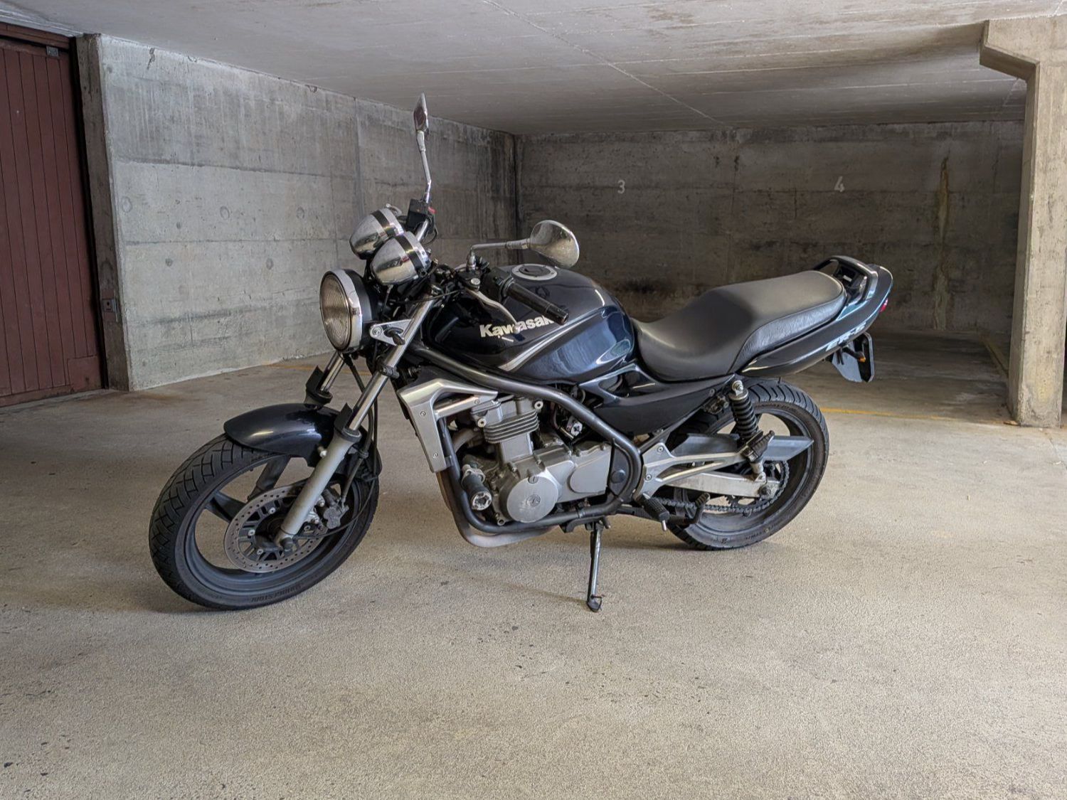 Kawasaki Route: Kawasaki Er-5 ab CHF 1.- – D'occasion à Köniz par sta_pys8 1