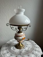 Antike Tischlampe