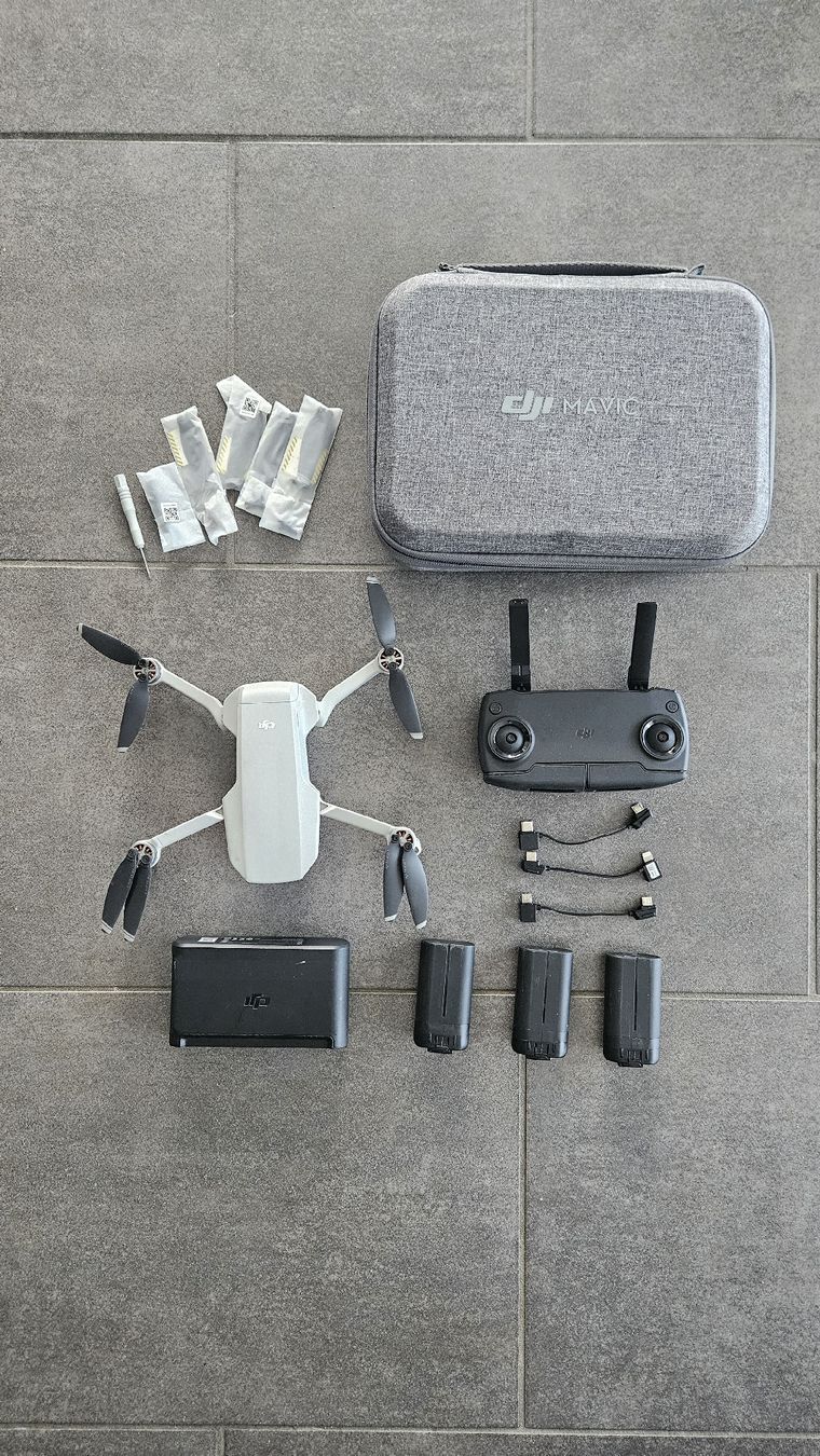 DJI RC Modellbau: Drone Dji mini combo – Gebraucht aus Préverenges von ryk_y822