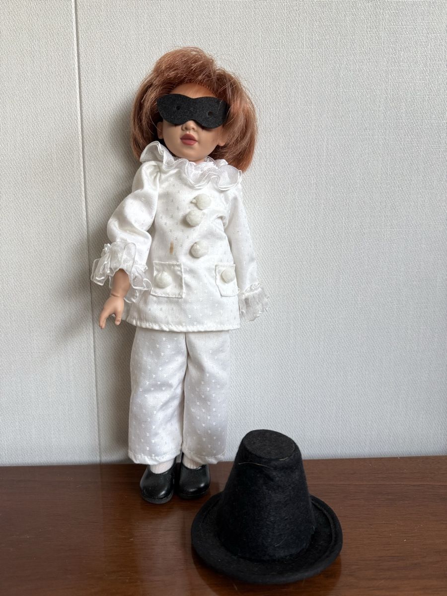 Puppen: White Pierro aus dem Jahre 1998 – Neu und originalverpackt aus Mumpf von A_B_E 6