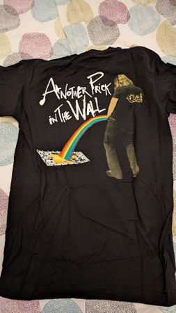 Ozzy Osbourne original shirt ozzy rules roger waters