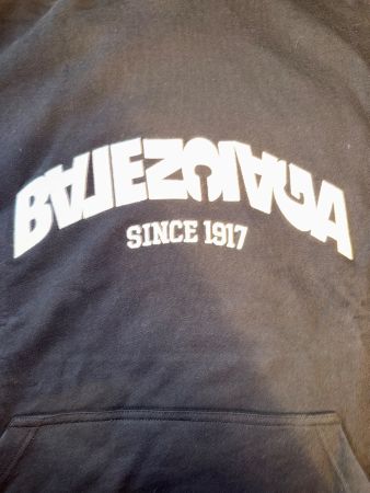 Balenciaga Hoodie schwarz mit Logo Druck gebraucht