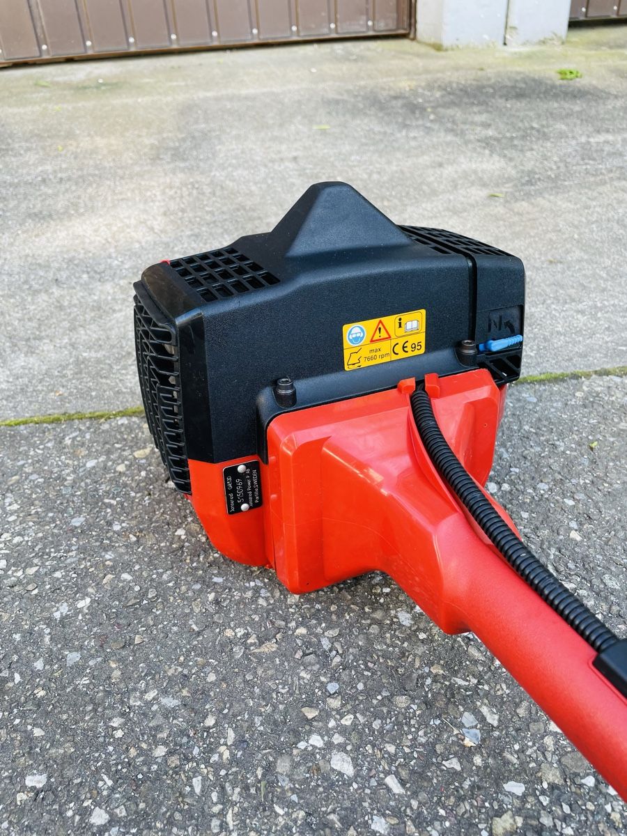 Husqvarna Tutti gli attrezzi: Rasentrimmer Jonsered GR320 – Usato da Würenlos venduto da Shop_Shop 5