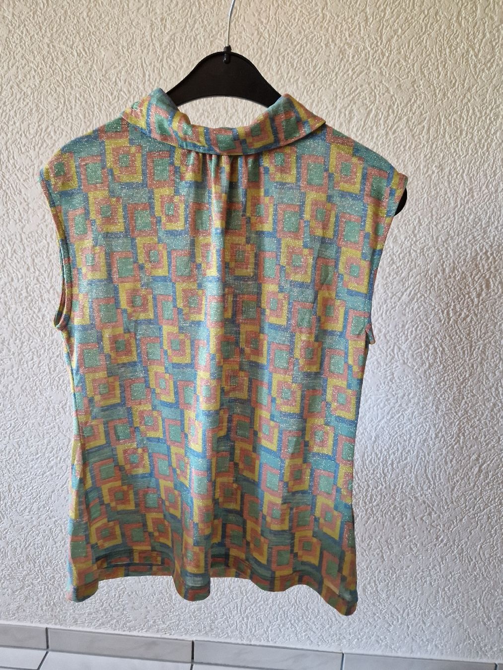 King Louie Top: Shirt King Louie 38/40 M – Usato da Lostorf venduto da kulturplatz