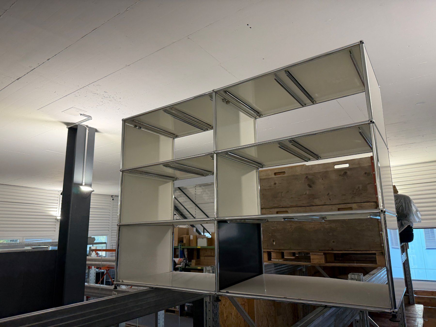 USM Scaffali: USM Haller Sideboard - Regal weiss – Usato da Pfäffikon SZ venduto da xevo_Networks 2