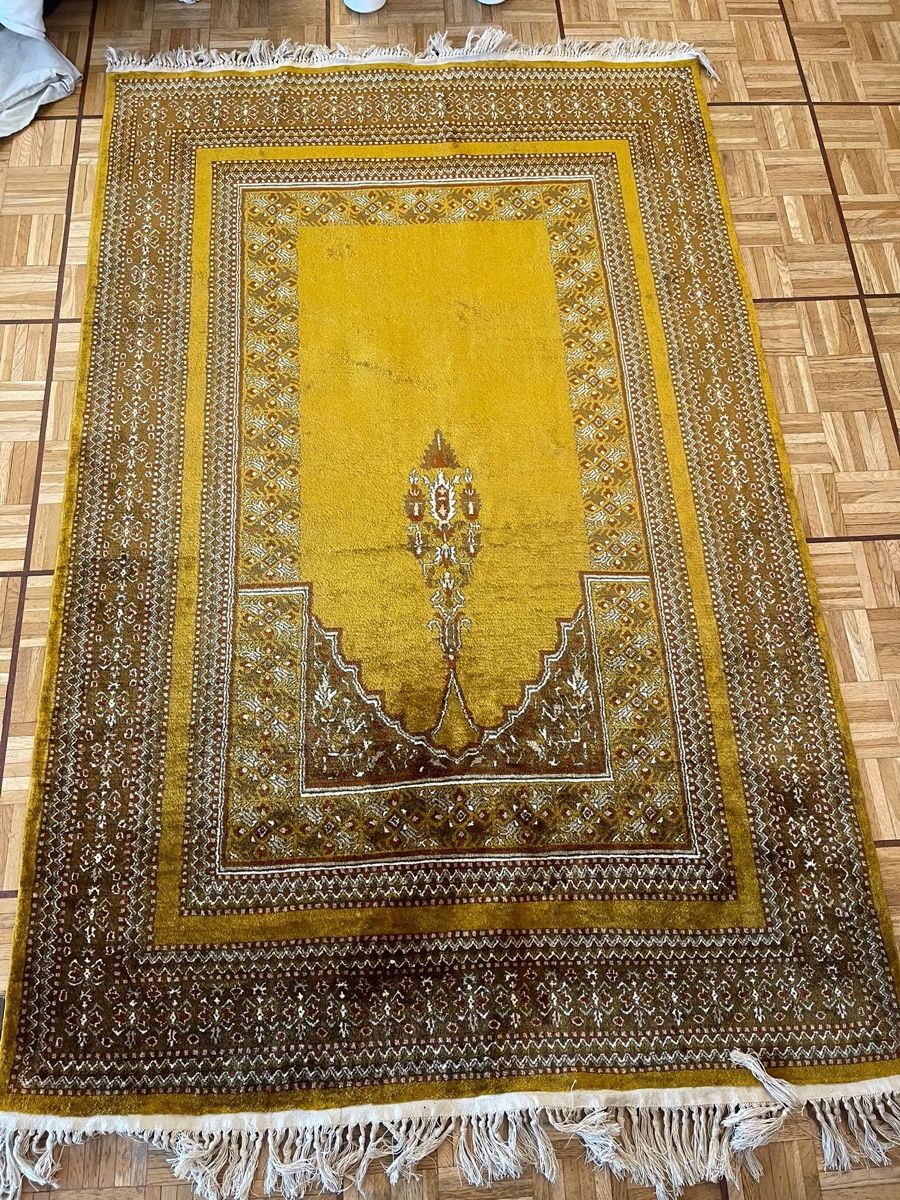 Teppiche: Kashmir Seidenteppich 192x123 cm gelb  – Gebraucht aus Caslano von alaniselin