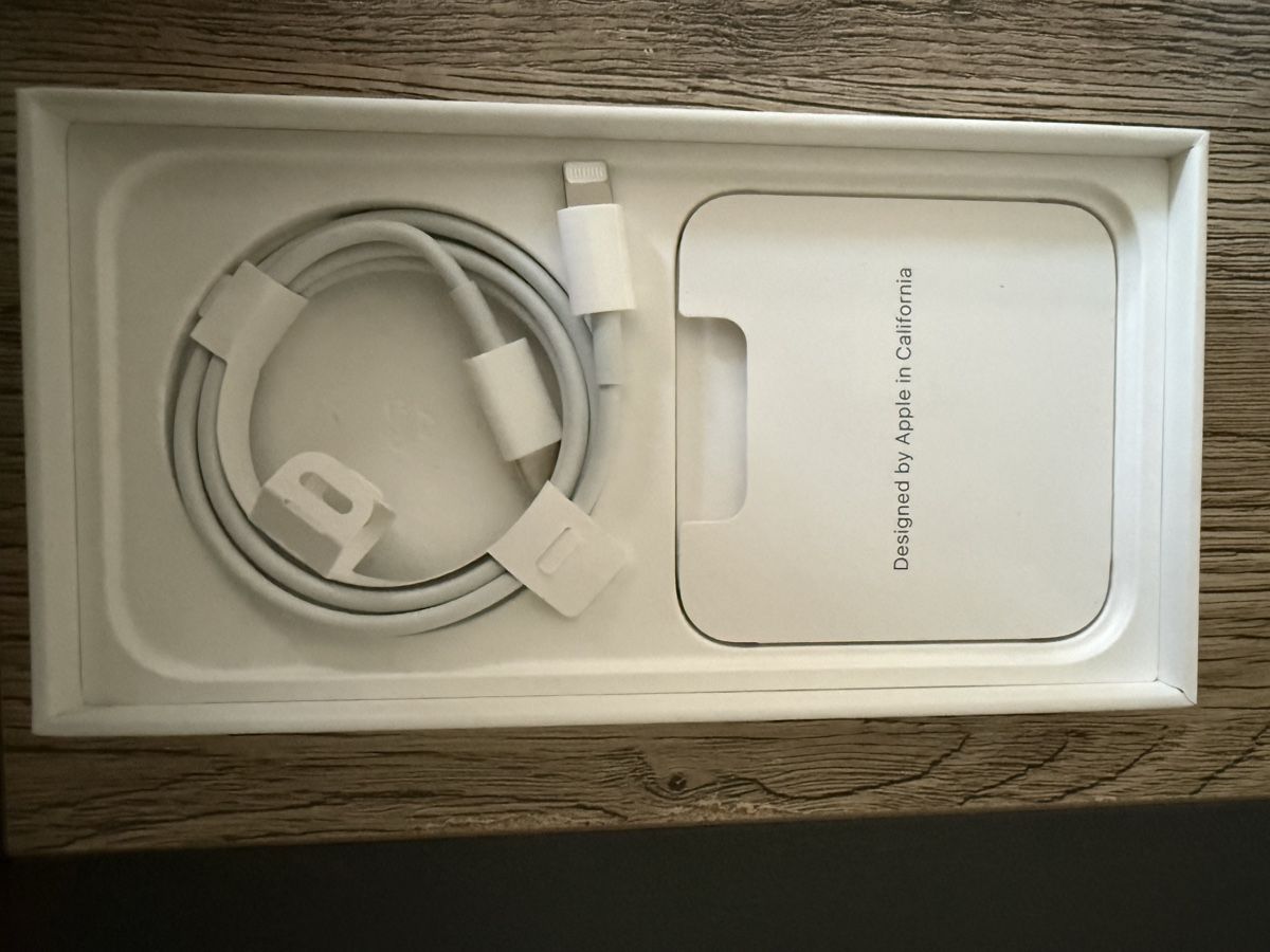 Apple Telefoni cellulari / Smartphones: Apple iPhone 14 128 GB Blau | Originalverpackung | Ladekabel – Usato da Altendorf venduto da ally27 4