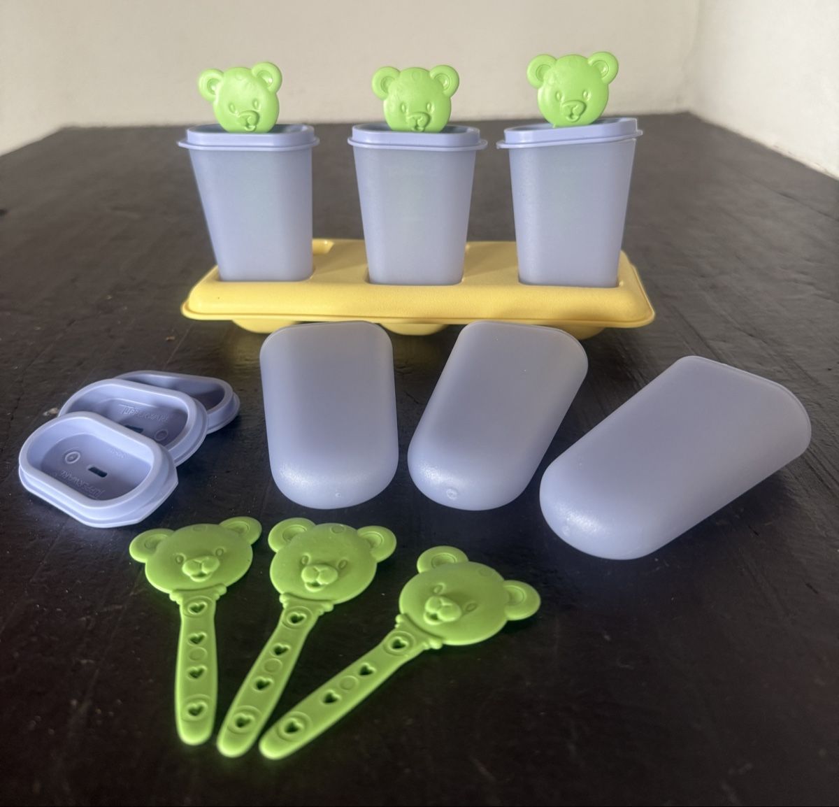 Tupperware Contenitori & Simili: Tupperware Glacestengel Bären – Nuovo e nell'imballaggio originale da Flumserberg Saxli venduto da delfinli67