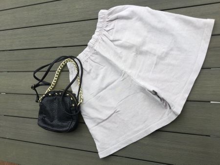 Short beige New York Company from USA