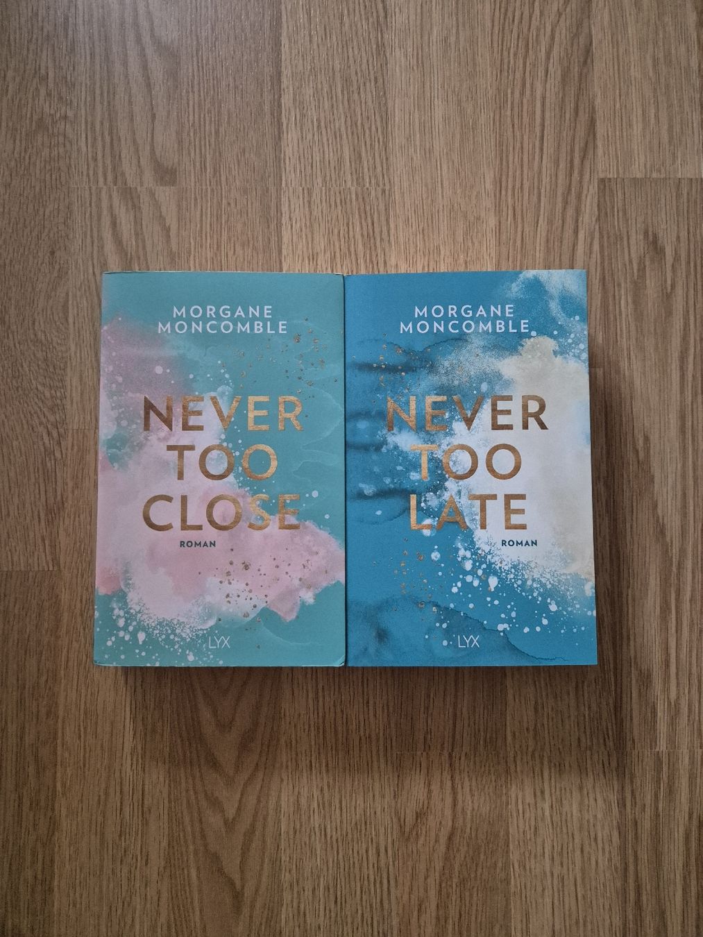 Libri: Romane Morgane Moncomble - Never Too Close / Late  – Usato da Basel venduto da svonscha