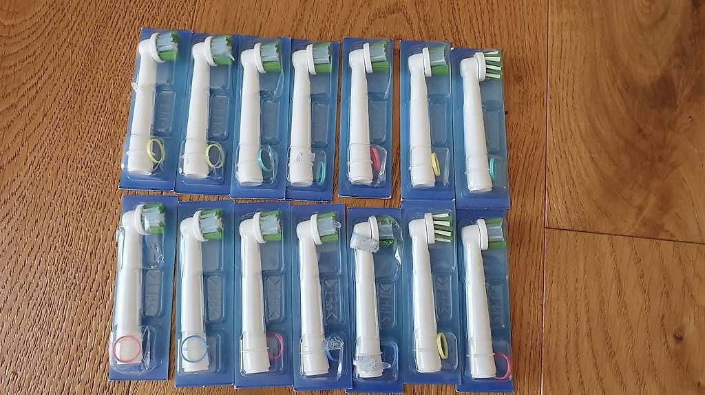 Cura dei denti: Oral-B Zahnbürstenköpfe – Usato da Sissach venduto da sal_6lsx