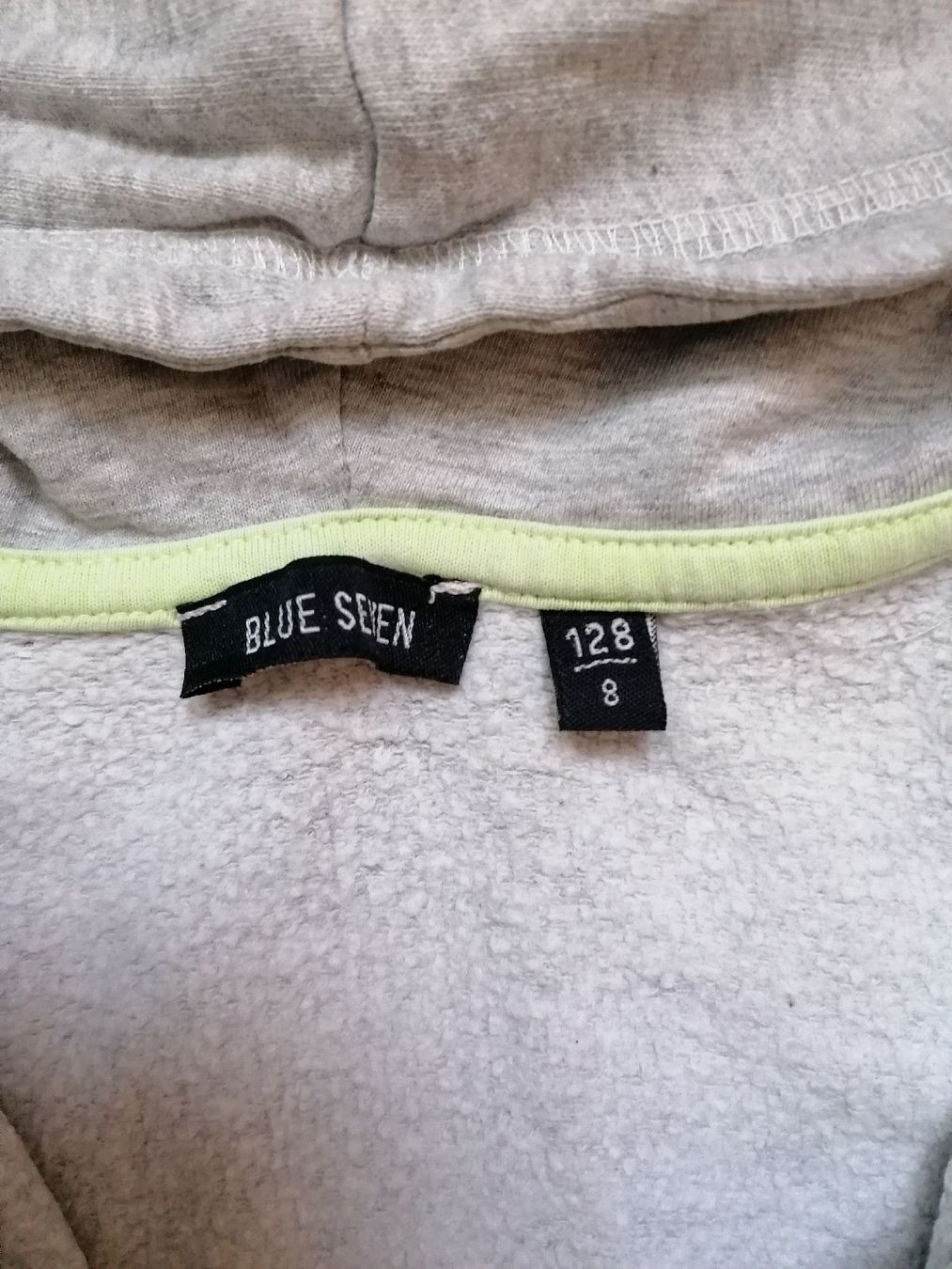 Giacche & Cappotti: Sweatjacke von Blue Seven, Gr. 128 – Usato da Wängi venduto da Schnautz75 1