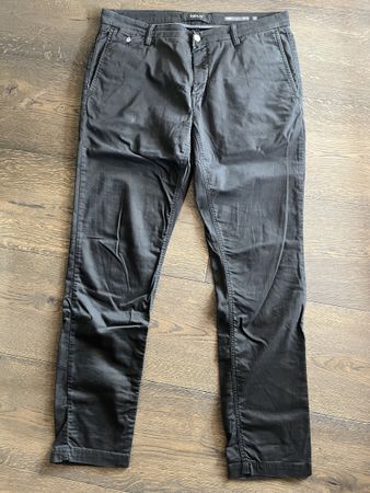 Replay Chino „Benni“ schwarz (regular fit)