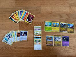 Pokémon Sammelkarten Konvolut à 40 Karten inkl. Holo und ⭐️