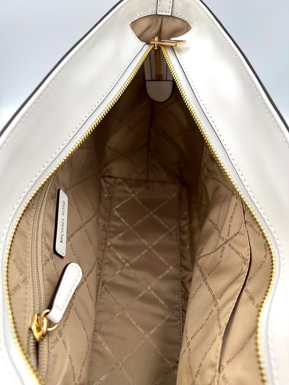 Michael Kors Borse da donna: Michael Kors Tasche optic white – Nuovo e nell'imballaggio originale da Wiedlisbach venduto da Sistershop 3