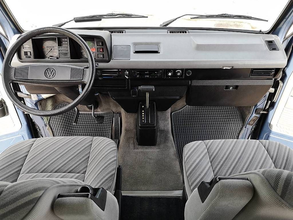VW Veicoli da campeggio: VW Bus T3 Bluestar Multivan / Camper mieten – Usato da Altendorf venduto da vw-bus-vermietung 3