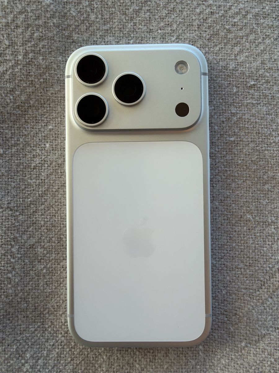 Apple Handys / Smartphones: IPhone 17 Pro 512GB – Gebraucht aus Kreuzlingen von joel_1907 2