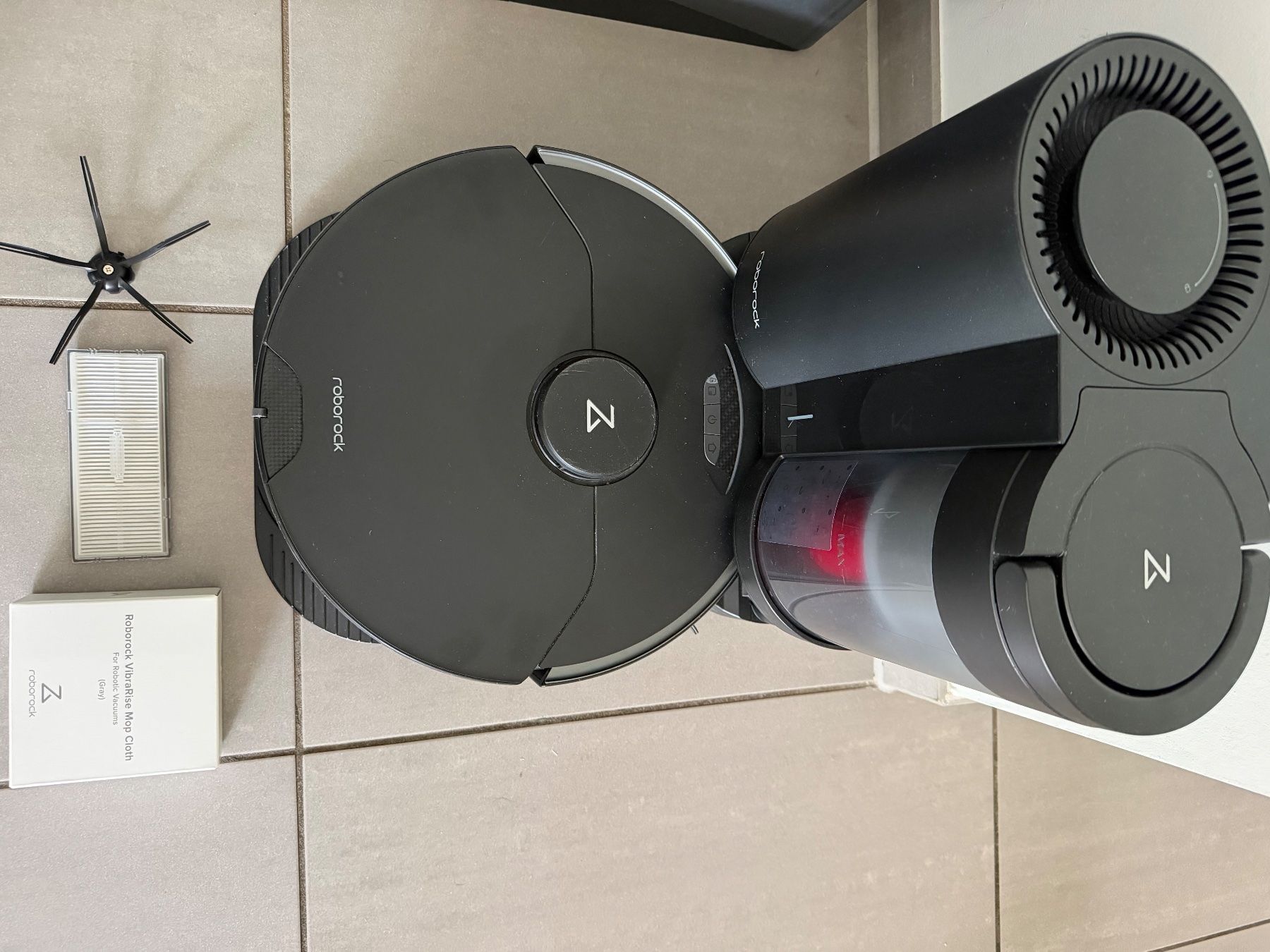 Roborock Staubsauger & Zubehör: Roborock S7 Robot Vacuum & Mop, Auto-Empty Dock, Remote View – Gebraucht aus Nyon von fat_drd7