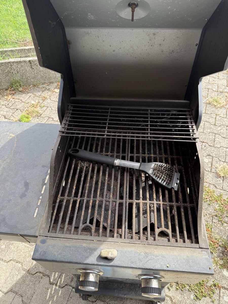 Griglie: Grill zu verkaufen  – Usato da Birmenstorf AG venduto da Pat_roll 2