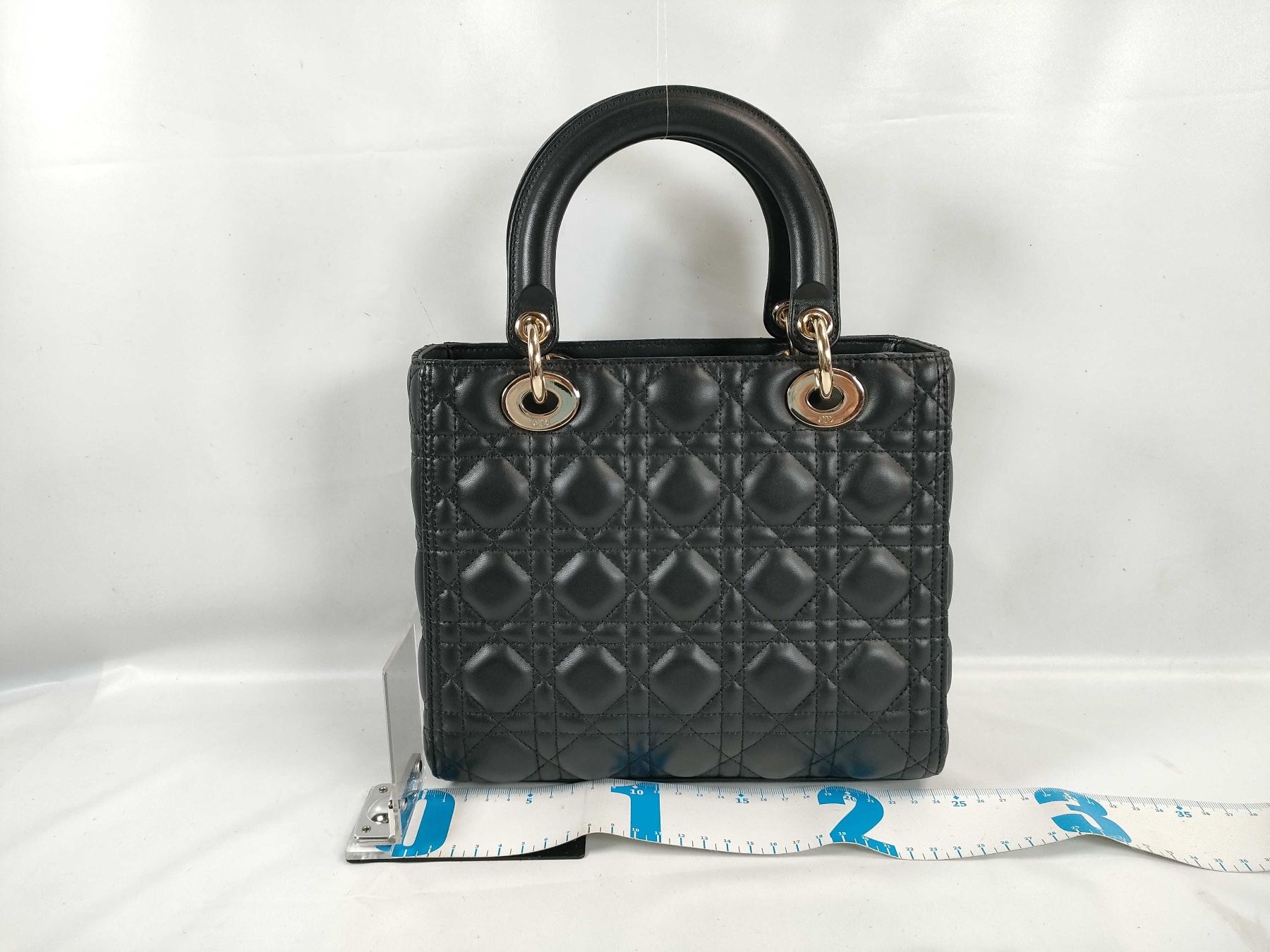 Dior Borse da donna: Lady Dior schwarz Neupreis CHF 5900 – Usato da St. Gallen venduto da Love_Luxury 1