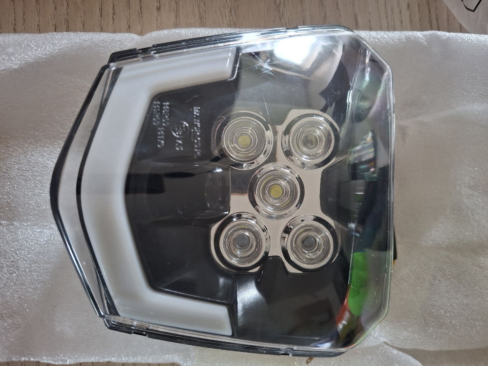 Tutti i ricambio per moto: Motorrad LED Rücklicht Heckleuchte neu – Nuovo e nell'imballaggio originale da Dinhard venduto da lor_p8fn