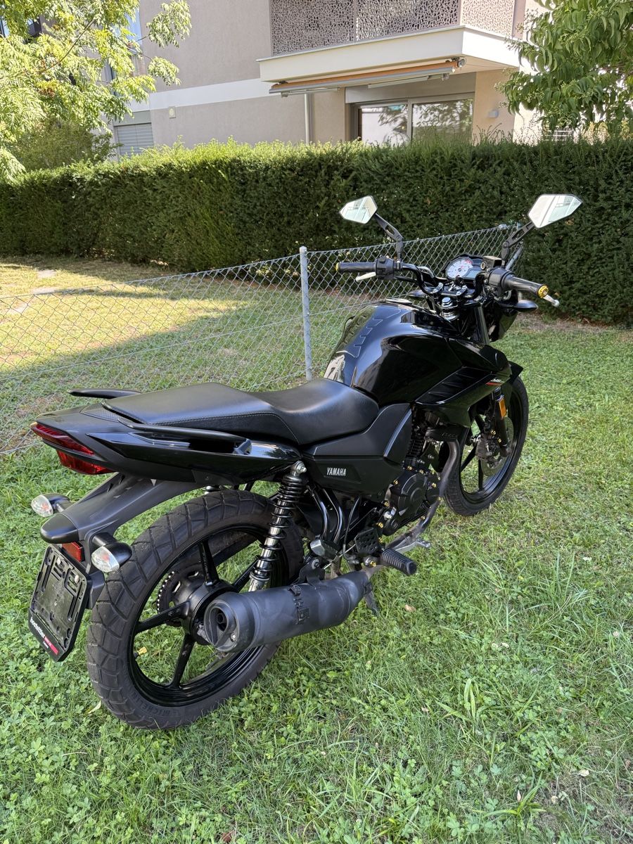 Yamaha Scooter: YAMAHA YS 125 CC – Usato da Winterthur venduto da Fabio_46 9