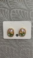 Vintage Ohrstecker mit Rosenmuster und Perle, neuwertig!