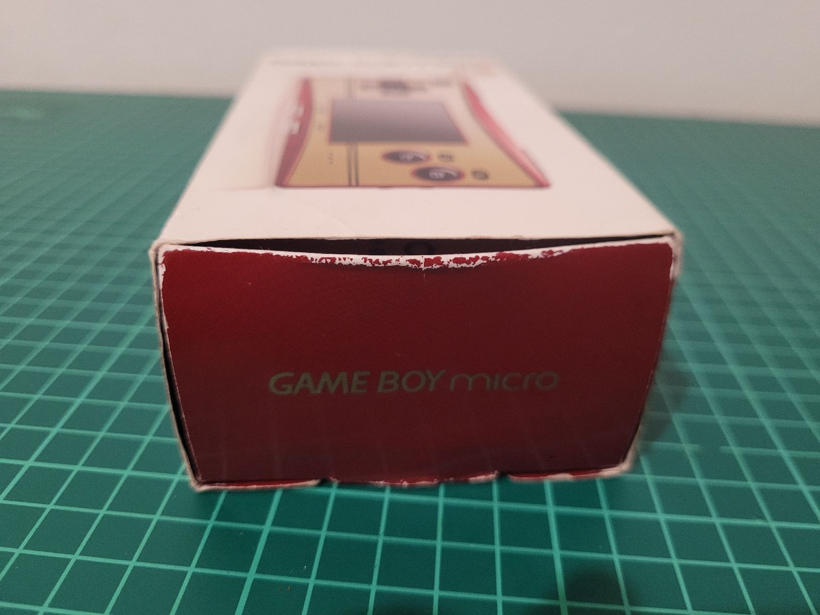 Nintendo Console: Game Boy Micro Famicom Edition - Collectors Item! – Usato da Meyrin venduto da Retro-GZ 4