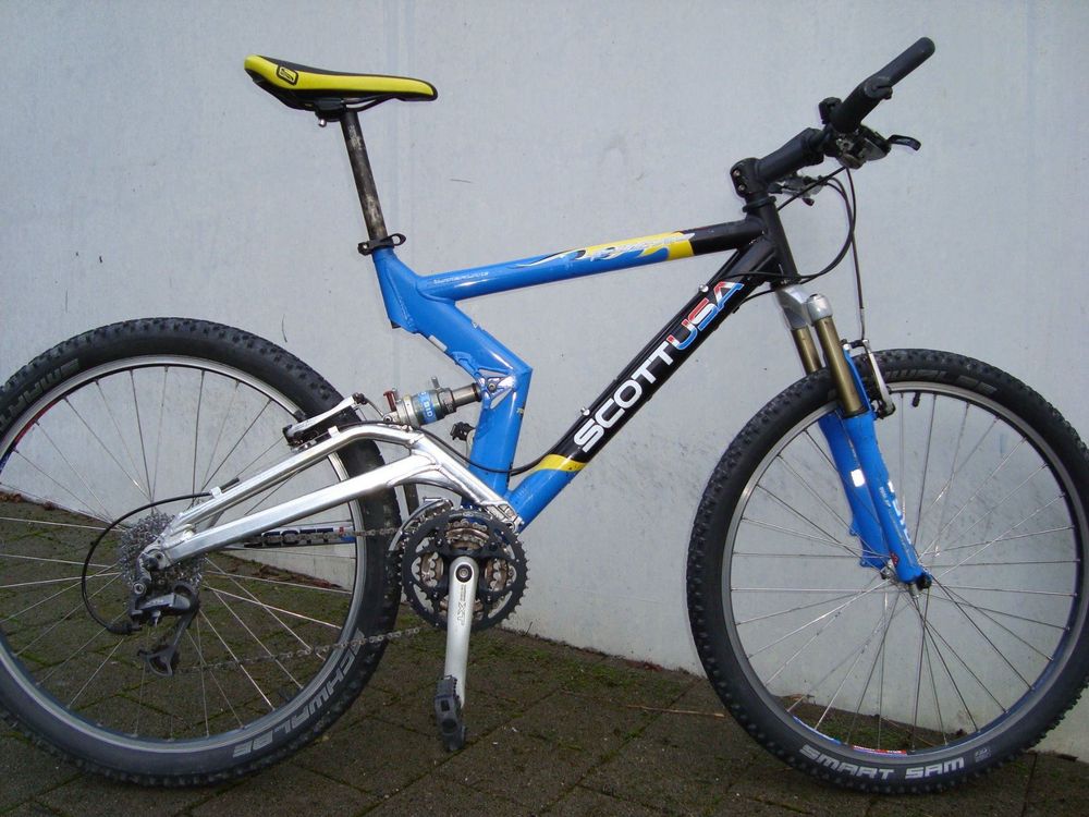 VTT cross-country semi-rigide et tout suspendu