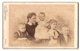 Fotografie J. Vogelsanger, Basel, Leonha