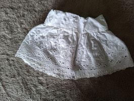 Altes, Vintage Röckli mit St.Galler-Spitze für Puppen