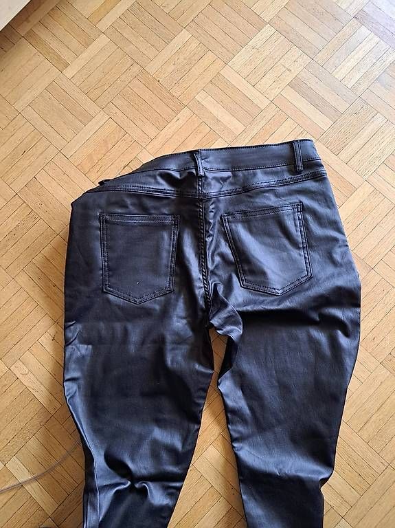 Hosen: Pantalon homme – Gebraucht aus La Chaux-de-Fonds von atipik 1